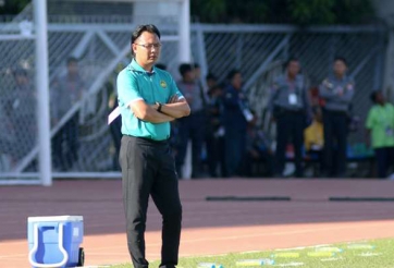 U22 Malaysia thua 'vỡ mặt' trước CLB Melaka United
