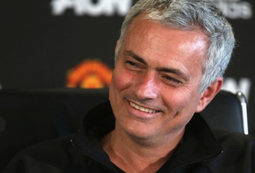 Biến lớn trên TTCN giúp MU sắp có thêm tân binh