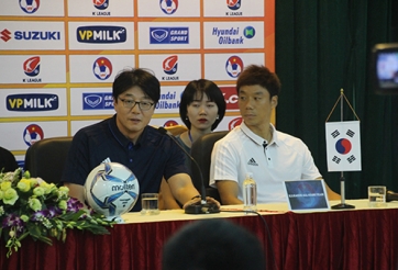 HLV Hàn Quốc ấn tượng nhất với khả năng tấn công của U22 VN