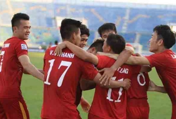 Bất ngờ với cầu thủ duy nhất của VN lọt vào ĐHTB năm 2017 của AFF