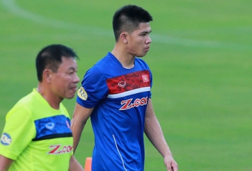 Văn Toàn làm thủ môn, lộ diện cầu thủ dứt điểm vô đối ở ĐTVN