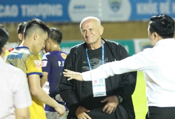 HLV Thanh Hóa bất mãn và chào thua V-League vì điều 'rất lạ'