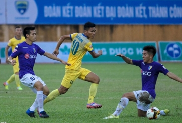 Kết quả, BXH sau vòng 21 V-League: Mưa bàn thắng và ngôi đầu đổi chủ