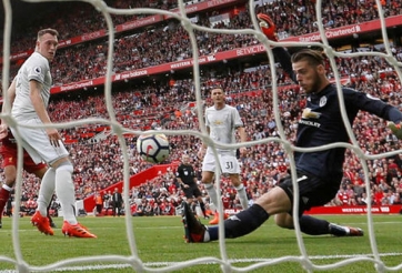 De Gea nói gì sau pha cản phá không tưởng trước Liverpool?