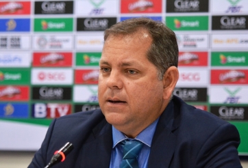 HLV đội tuyển Campuchia tuyên bố từ chức