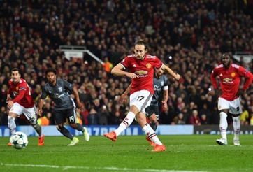 Chấm điểm MU - Benfica: Người hùng 'bất đắc dĩ'