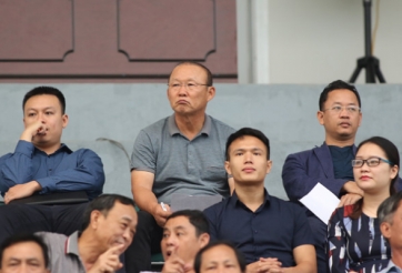 Tin HOT 1/11: Lên danh sách 50 cầu thủ tập trung ĐTVN