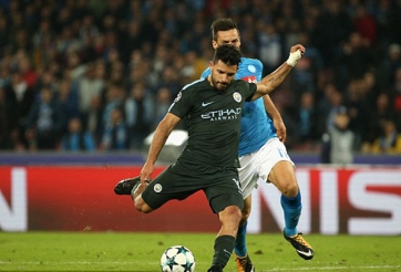 Napoli và Man City rượt đuổi kịch tính như phim hành động