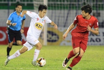 Tiền đạo HAGL nói gì khi chấm dứt 1958 phút tịt ngòi?