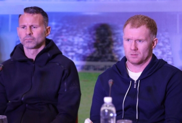 Paul Scholes đặc biệt ấn tượng với 2 cầu thủ của PVF