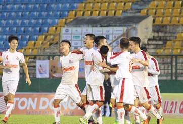 HLV U21 HAGL tiết lộ quyết định đột xuất ở 'phút 90'