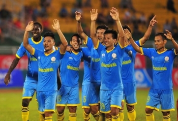 Choáng ngợp với kỉ lục 'có một không hai' trong lịch sử 17 năm V-League