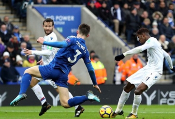 Leicester thua đau trên sân nhà trước Crystal Palace