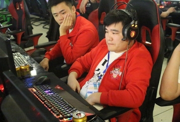 Người TQ lại ngả mũ thán phục tài năng của Chim Sẻ Đi Nắng