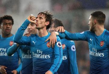 BXH Ngoại hạng Anh ngày 31/1: Arsenal ngày càng rời xa top 4