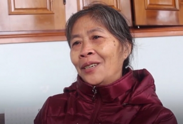 Mẹ Công Phượng khóc vì con không kịp ăn bữa cơm nhà đã phải đi