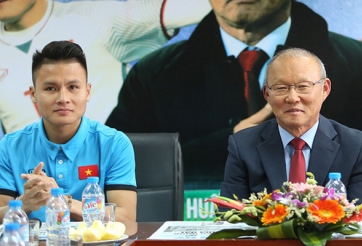 Thầy Park tố báo Hàn nói sai, chia rẽ ông với Quang Hải