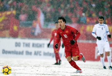 Tiết lộ: Công Phượng tiêm thuốc giảm đau để đá trận chung kết