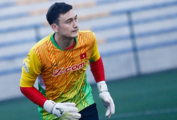 Đặng Văn Lâm sẵn sàng 'đánh bại' Bùi Tiến Dũng trong khung gỗ ĐT Việt Nam