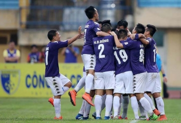 Hà Nội FC chốt danh sách đá V-League: Văn Hậu sướng rơn