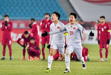 Chuyện ly kỳ về tấm băng đội trưởng U23 Việt Nam