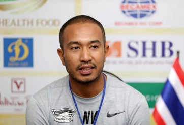 HLV của Thái Lan chỉ ra cả tá lý do đổ lỗi cho trận thua đậm VN