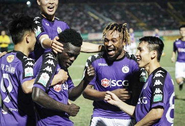 Hat-trick ấn tượng giúp Hà Nội vùi dập SHB Đà Nẵng