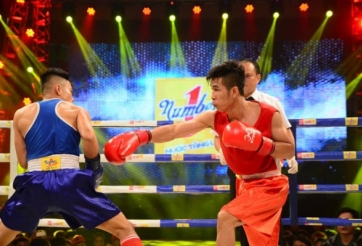 Để đấu nhà vô địch Thái Lan, tay đấm Việt một mình đấu bốn cao thủ