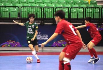 Việt Nam thua đậm Thái Lan trước thềm đại chiến châu Á