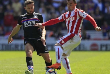 Xác định đội đầu tiên xuống hạng ở Ngoại hạng Anh