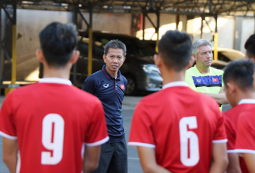 Tuyển U19 mất sân tập, bất ngờ đổi lịch thi đấu để công bằng với VN