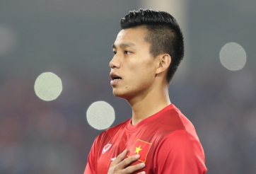 Văn Thanh đứt dây chằng đầu gối, chính thức lỡ hẹn AFF Cup 2018