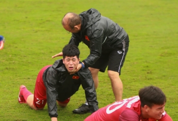 VIDEO: Những lần 'căng thẳng' của HLV Park với lứa U23 Việt Nam