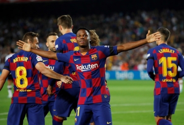 'Tiểu Messi xịn' lại tỏa sáng