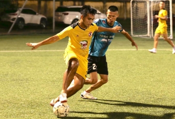 Cầu thủ phủi tranh tài ở giải ngoại hạng Quốc gia