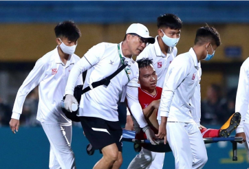 Khắc Ngọc tiết lộ sự thật bất ngờ đằng sau pha vào bóng của Tấn Tài