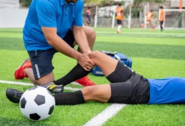 Mọi điều cần biết về 'chấn thương dây chằng đầu gối' khi chơi thể thao