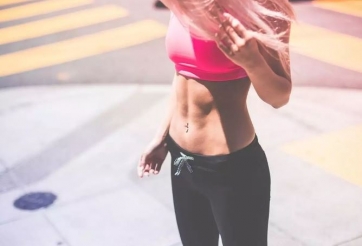 Chơi những môn thể thao này để có 'cơ bụng săn chắc'