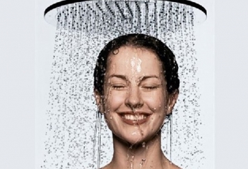 Tắm nước lạnh: 4 Lợi ích 'hiển nhiên'