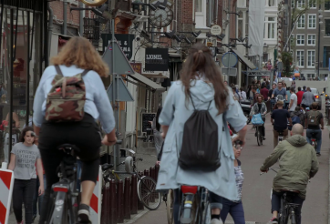 'Kiếm tiền từ việc đi xe đạp' nổi lên ở Châu ÂU