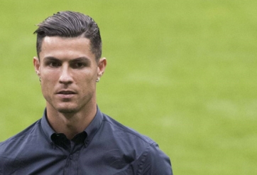 Ronaldo muốn tìm kiếm người phụ nữ tên Edna với lý do 'đặc biệt'