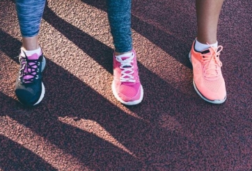 4 bí kíp giúp bạn chọn giày chạy bộ phù hợp nhất