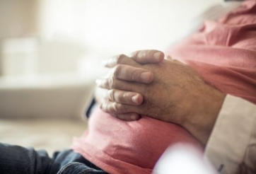 Tại sao càng lớn tuổi, chúng ta càng dễ béo?