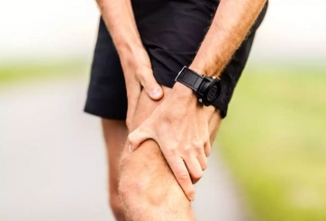 Chườm nóng vs chườm lạnh: Khi nào nên dùng?