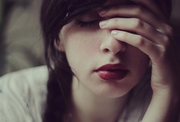 10 thói quen hàng ngày khiến bạn già nhanh hơn