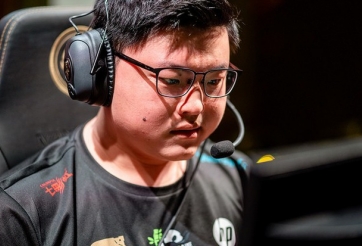 LMHT: Uzi và các tuyển thủ Trung Quốc bị rank Hàn chỉ trích