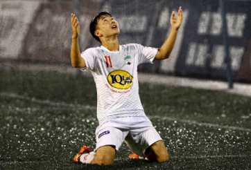 Minh Vương: 'Tôi liên tục ghi bàn là nhờ sự hy sinh của Công Phượng'