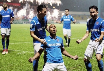 Vùi dập Cần Thơ, Quảng Ninh lại giành 3 điểm trên sân nhà