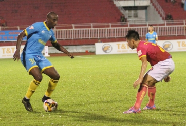 Cựu sao tuyển Bỉ tịt ngòi, Sài Gòn tay trắng rời Nha Trang