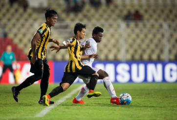 Kình địch của Việt Nam thắng tưng bừng ngày ra quân giải châu lục